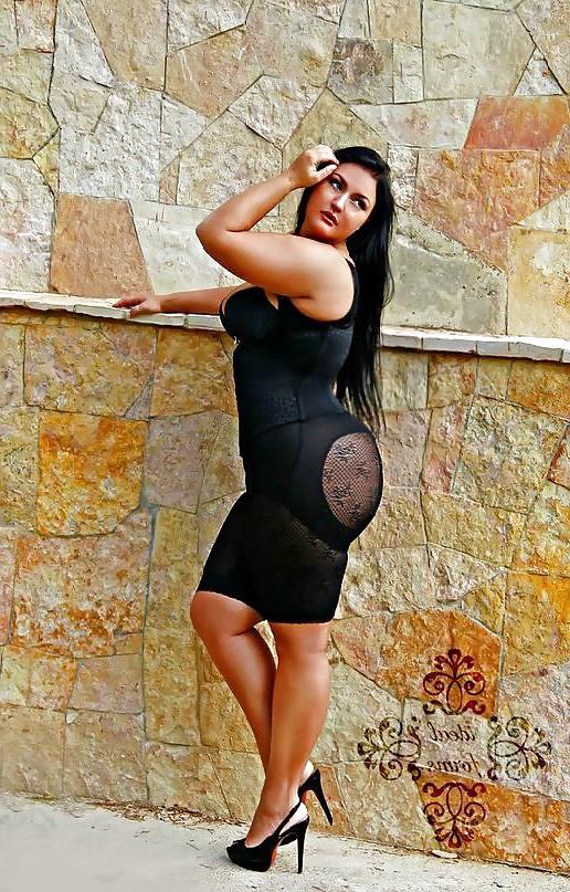 17P Plus Size Model Goddess: Juliya Lavrova