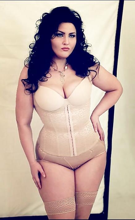 17P Plus Size Model Goddess: Juliya Lavrova