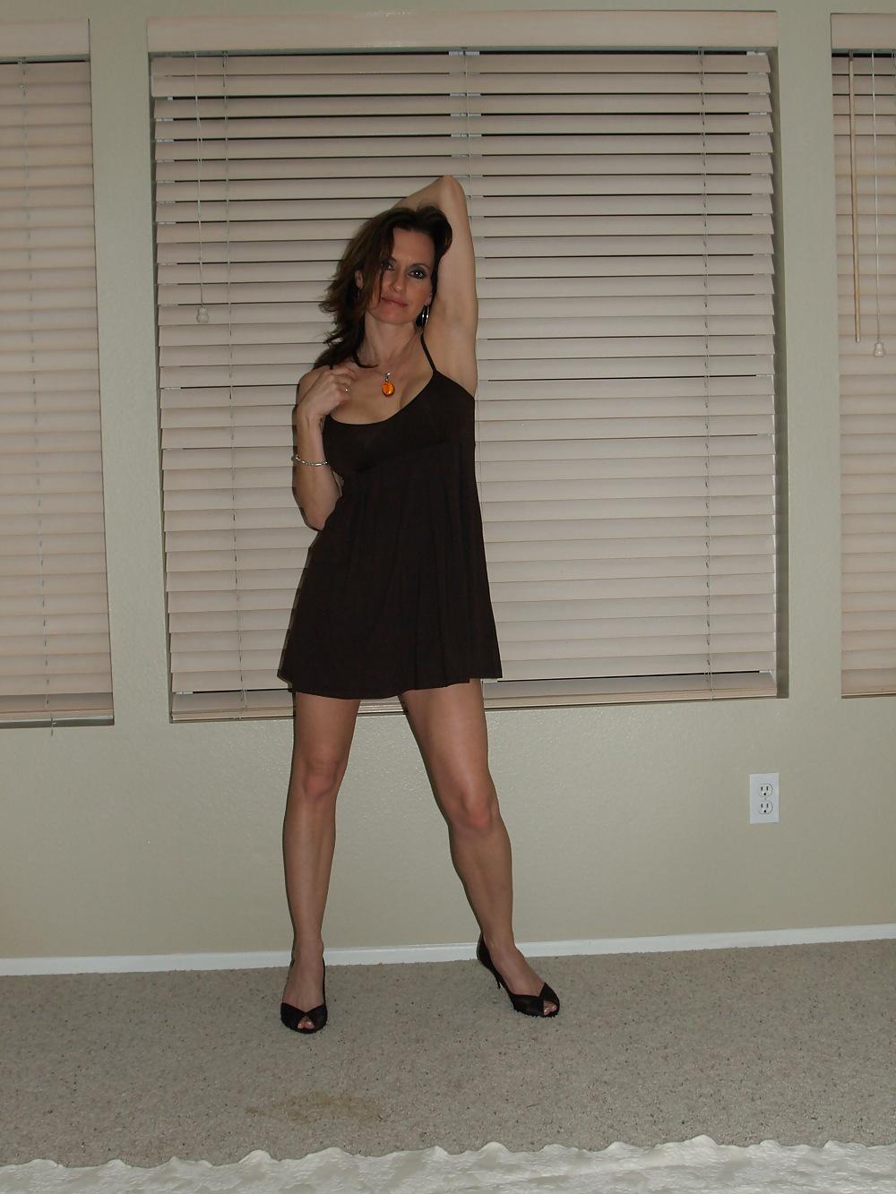 25P Mature Goddess
