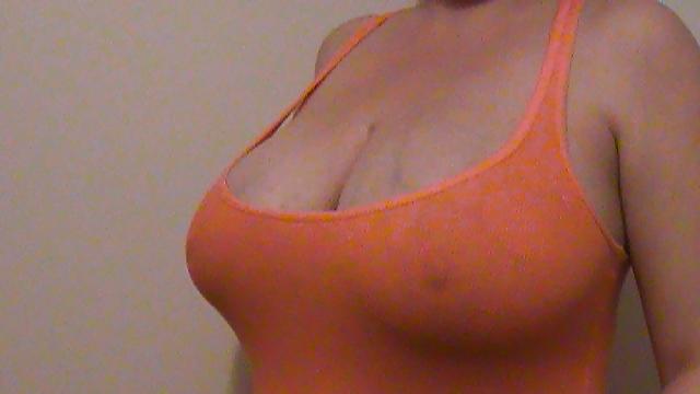 14P Lateshay milky natural tits