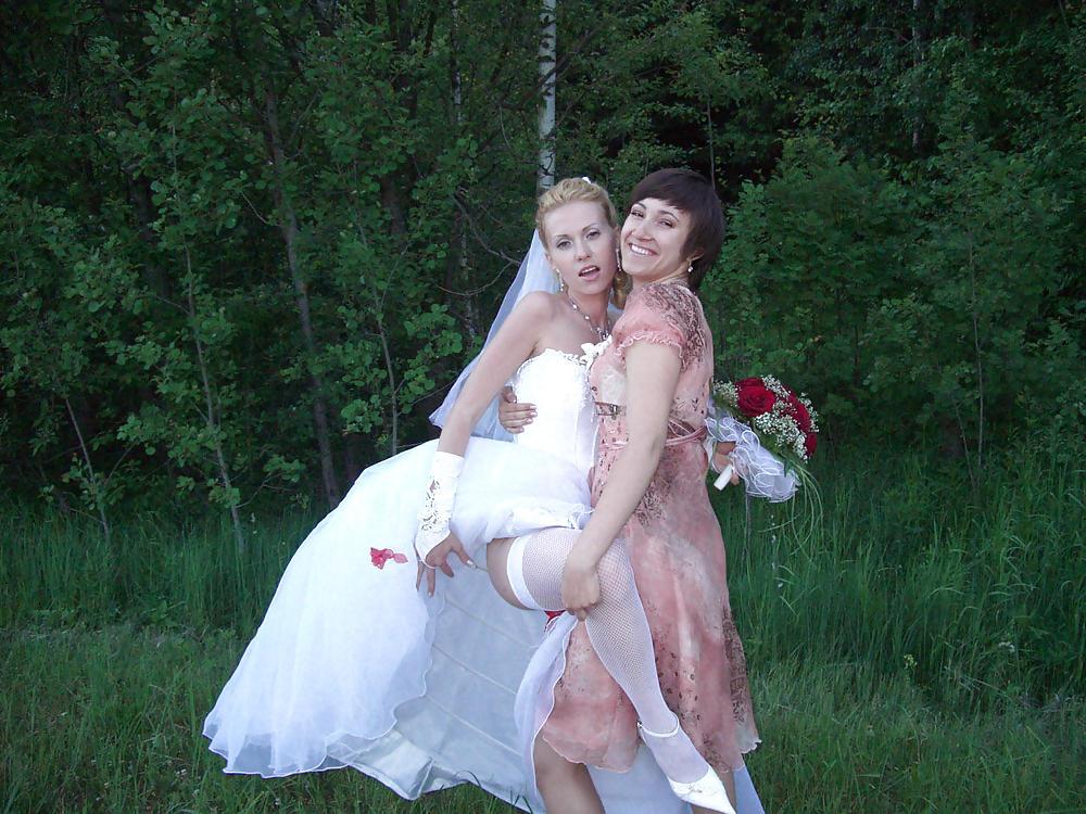 25P Here Comes the Bride 3
