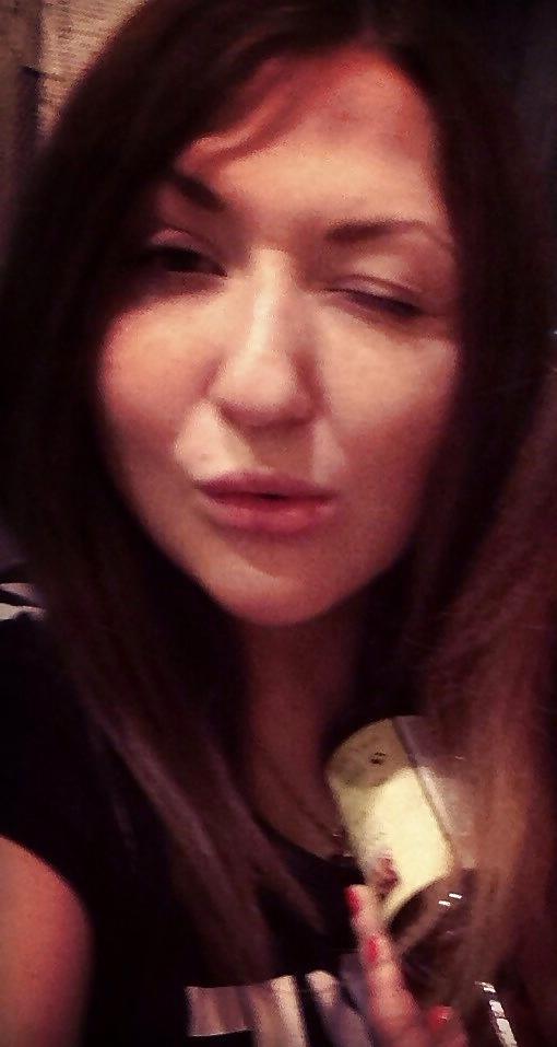 25P Bitch with fuckable tits ! comment 
