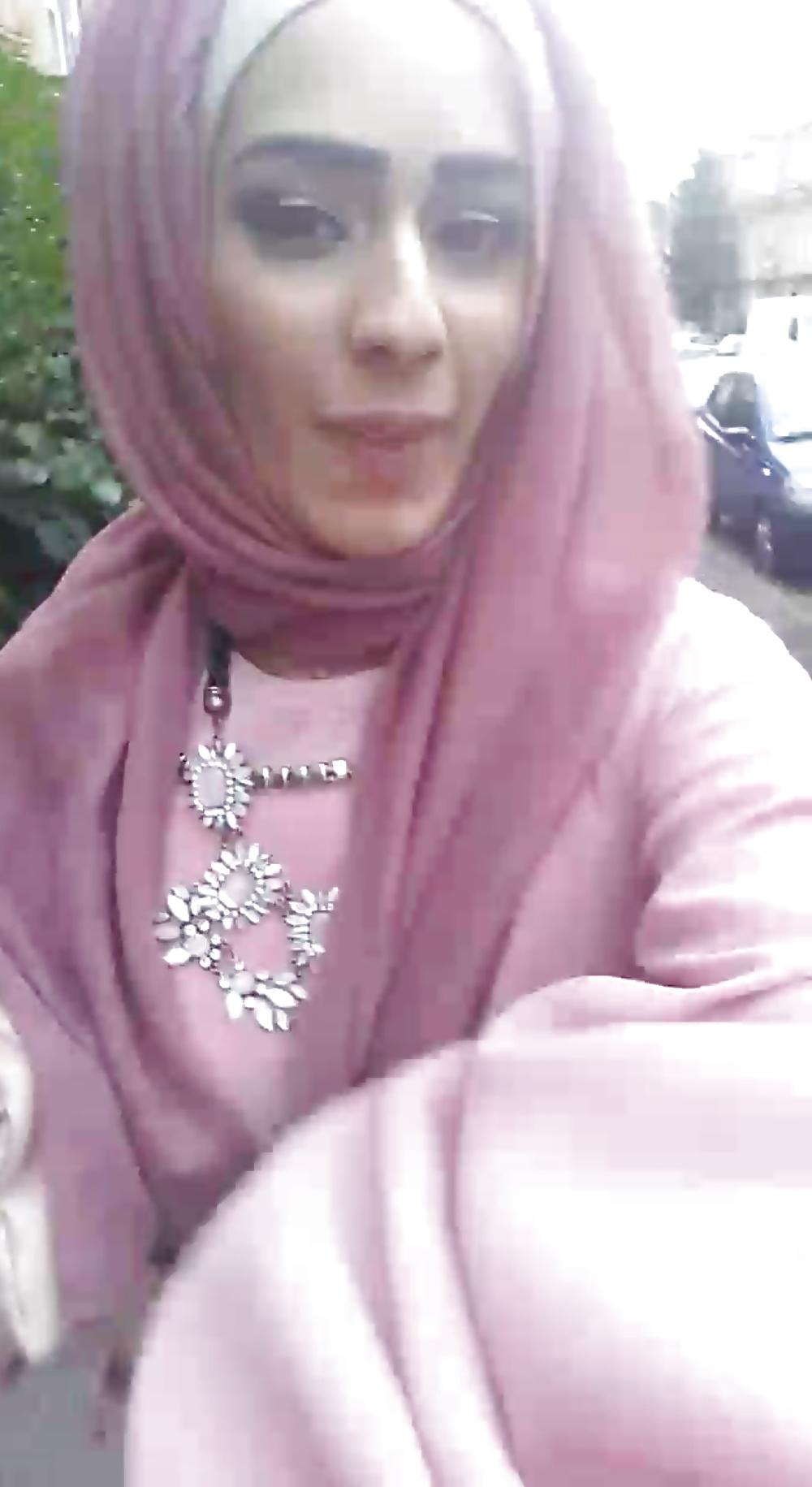 15P Hijab bitch
