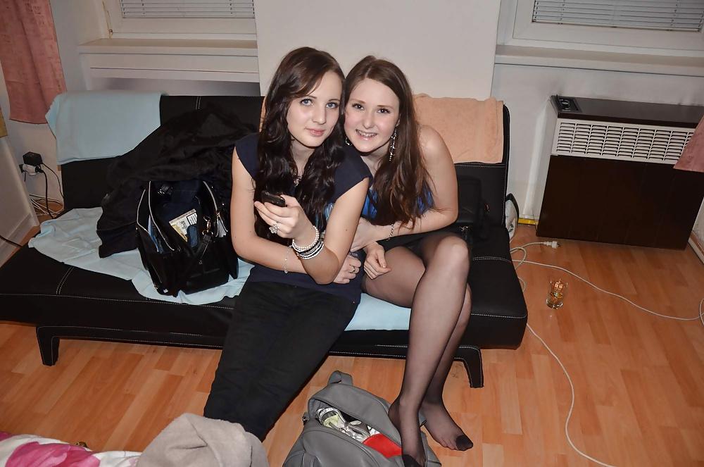 6P Candid College Formal Feet and Legs