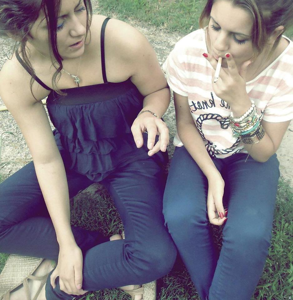 25P Pute margot ! petite pute que t'es