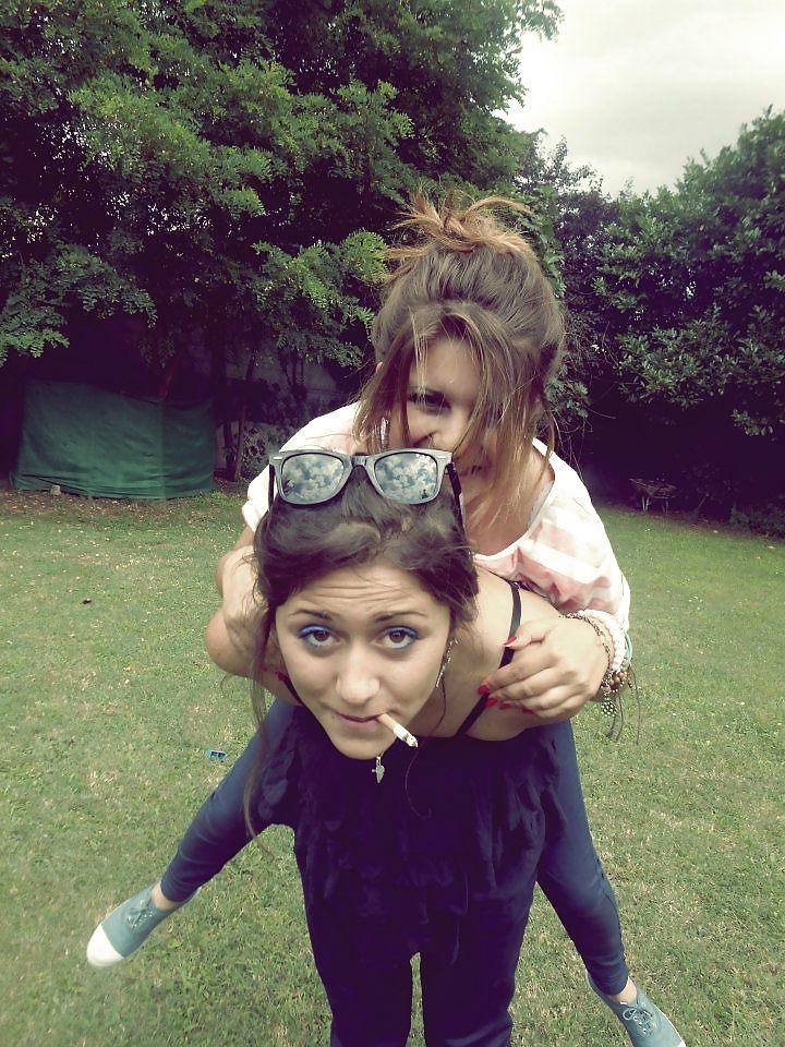 25P Pute margot ! petite pute que t'es