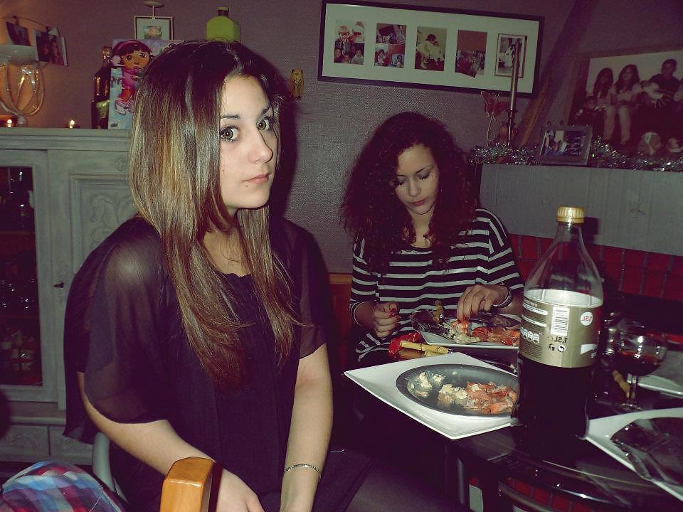25P Pute margot ! petite pute que t'es
