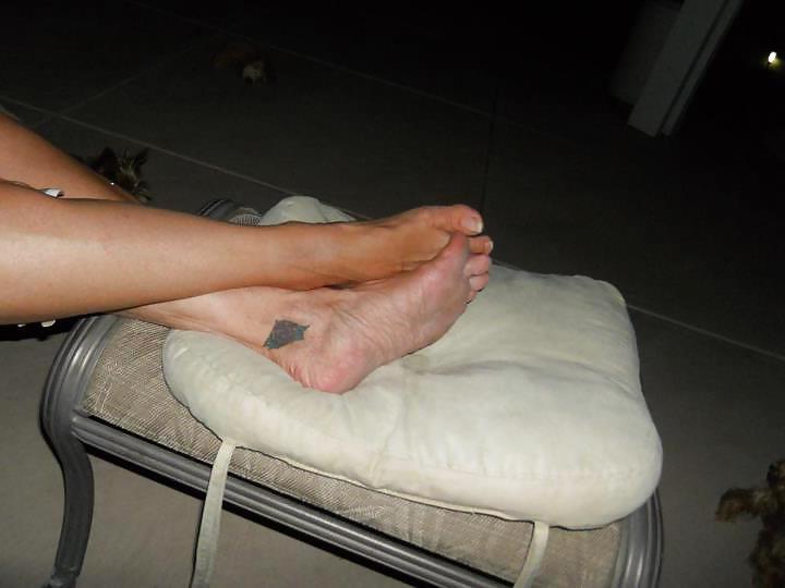 25P Footjob and feet II