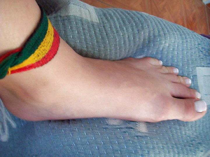 25P Footjob and feet II