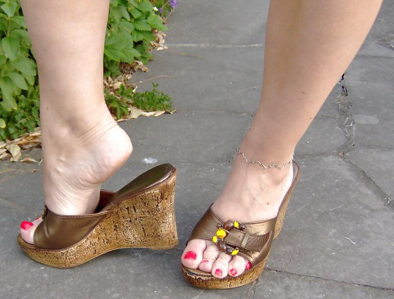 22P Feet and heels 2
