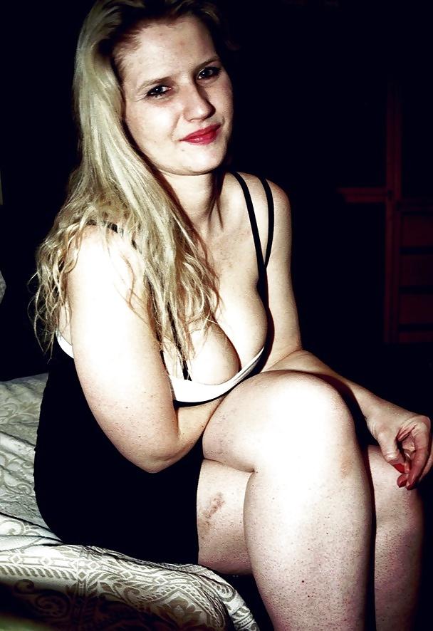 8P SAG - Wife's A Hot Sexy Busty Bitch 01