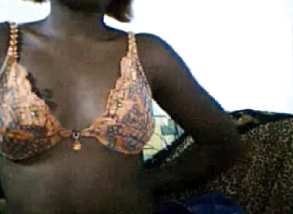 20P French horny ebony bitch on MSN - by GranDBastard