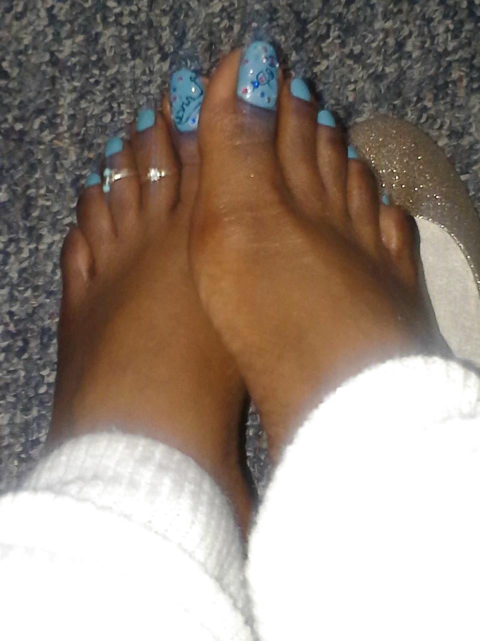 24P My friends sexy toes from Facebook  inbox me pictures.