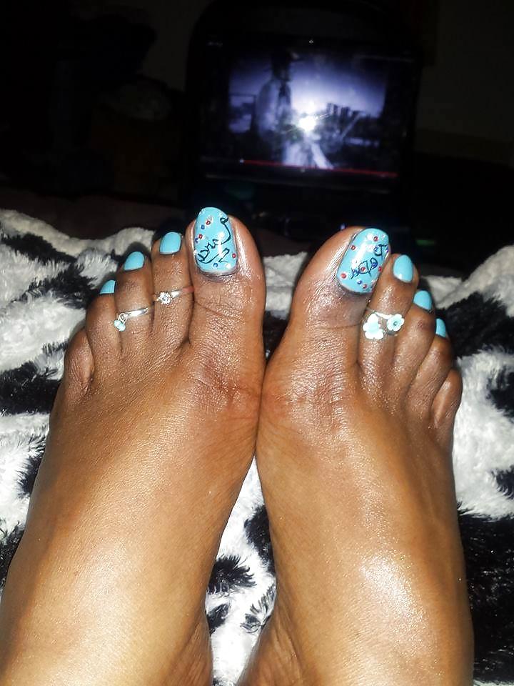 24P My friends sexy toes from Facebook  inbox me pictures.
