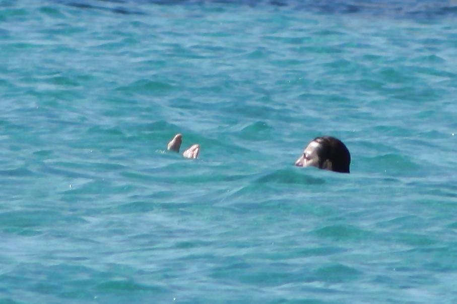 13P Topless beach in Naxos3