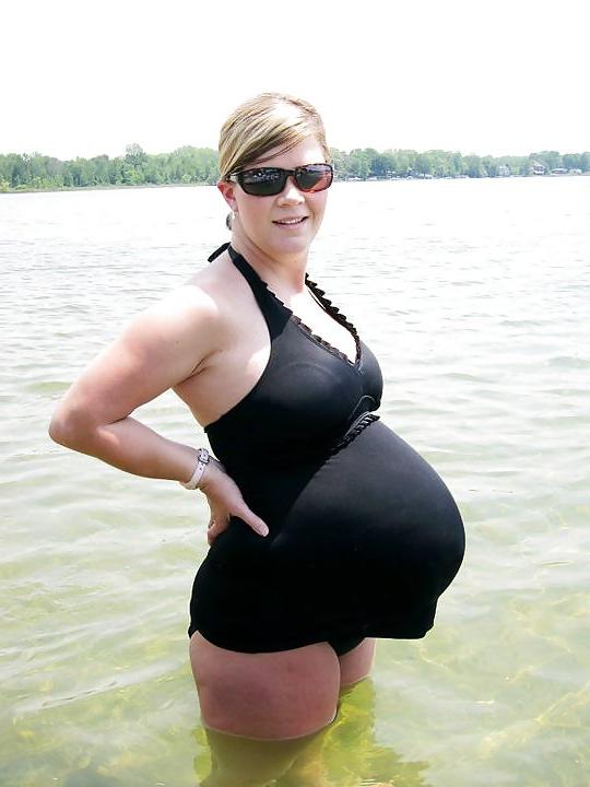6P How would you fuck this mom? 2
