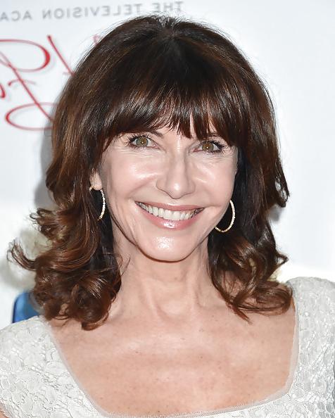25P Mary Steenburgen-Mature Goddess