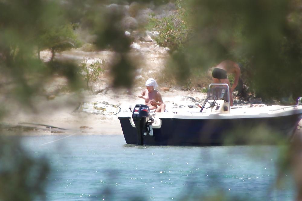 21P Topless beach in Paros1