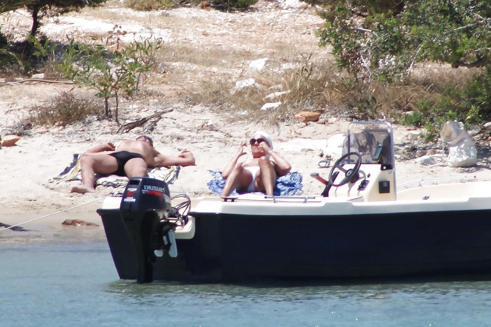 21P Topless beach in Paros1
