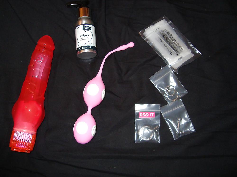 25P My new toys and piercings