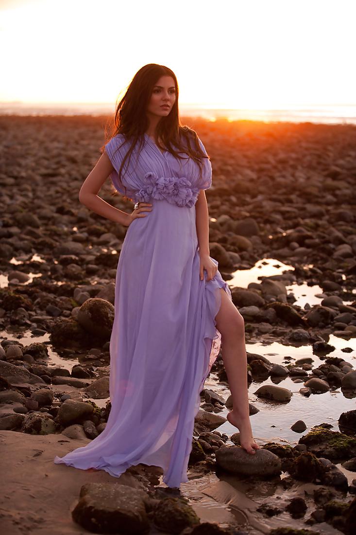 25P Victoria Justice's Beautiful Bare Feet
