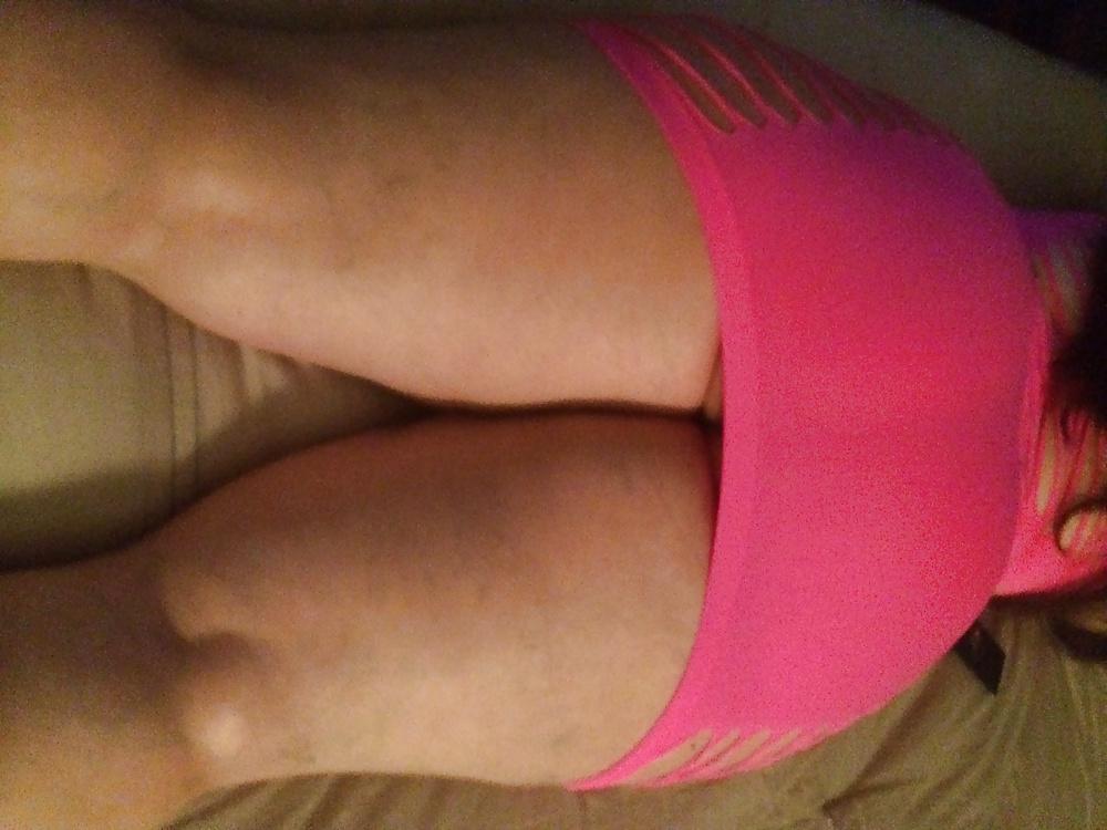 11P Wife's thick juicy body. In Pink