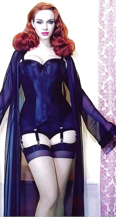 22P Christina Hendricks sexy goddess 