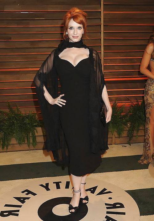 22P Christina Hendricks sexy goddess 