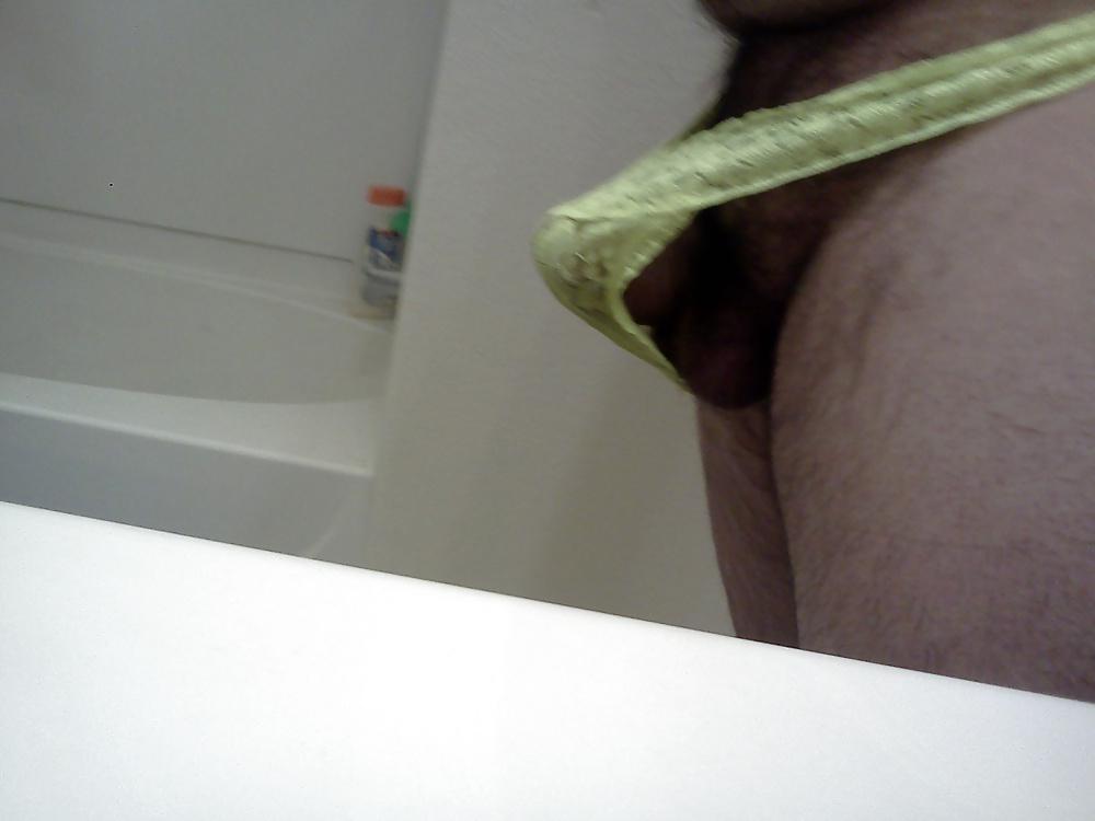 20P Apr 14 Dildo play and panties play