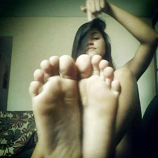 25P I fucking Loooove Teen Feet