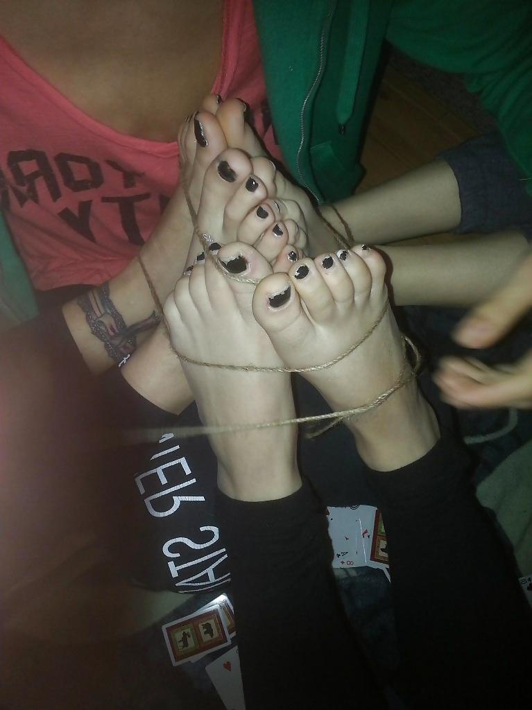 25P Feet and Toes !!