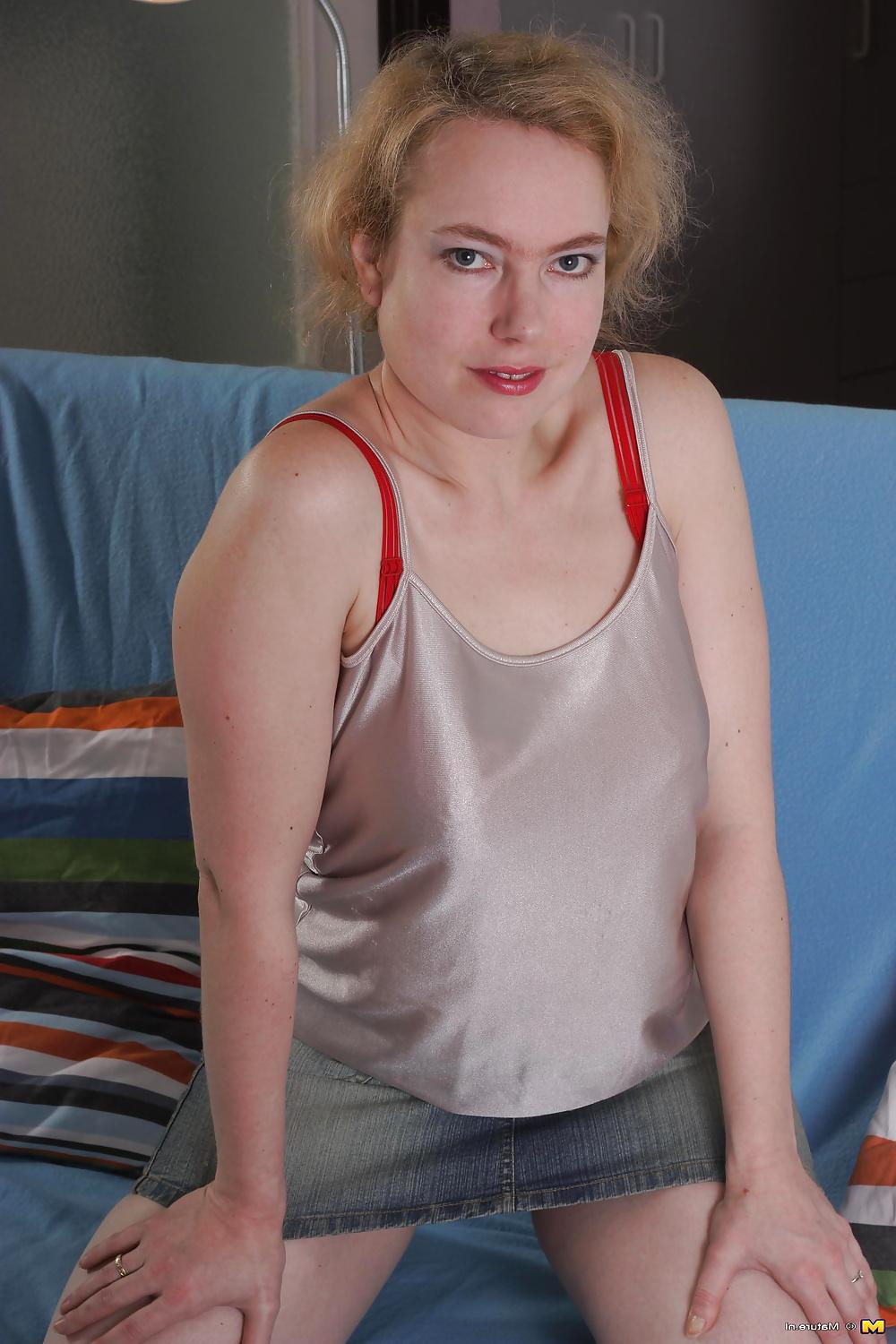 15P Brreathtaking mouthwatering goddess
