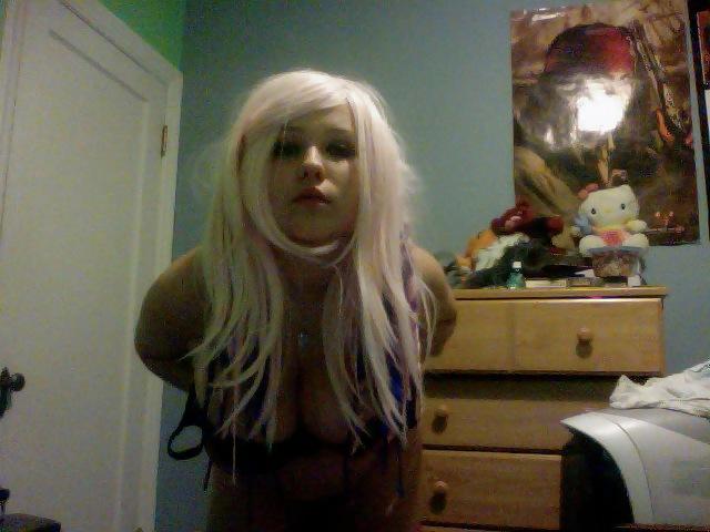 25P Thick Blonde Goddess #3