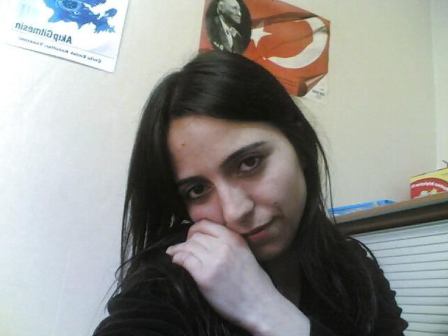 16P Sexy Arab Tunisian Bitch Horny On Cam Chat