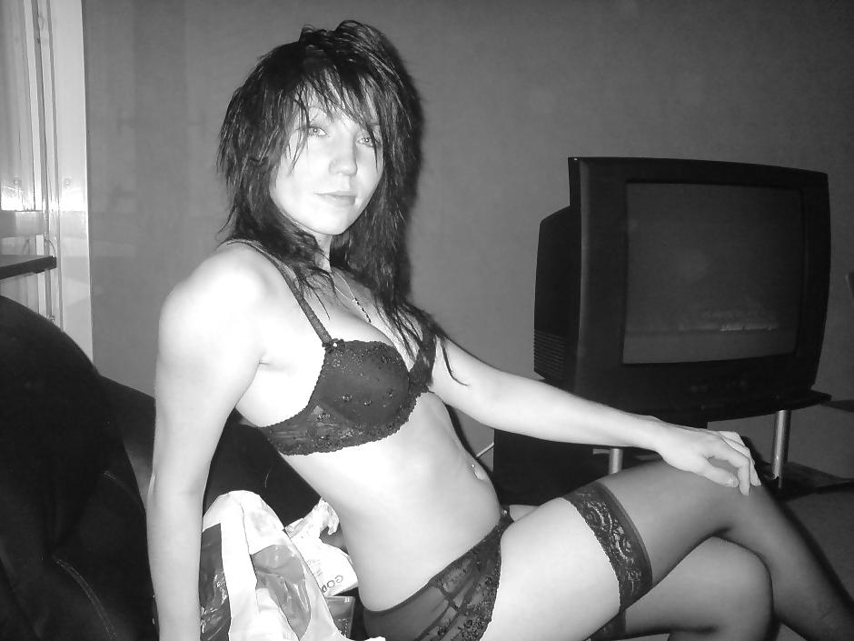 18P Fake titted bitch