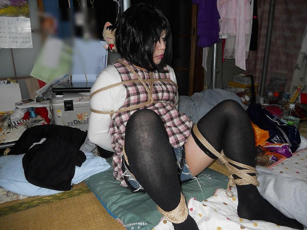 18P Rope play of fujiko with a apron