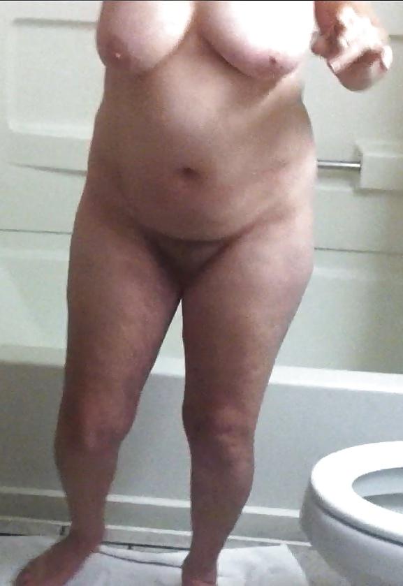 20P Taking a shower with my bitch