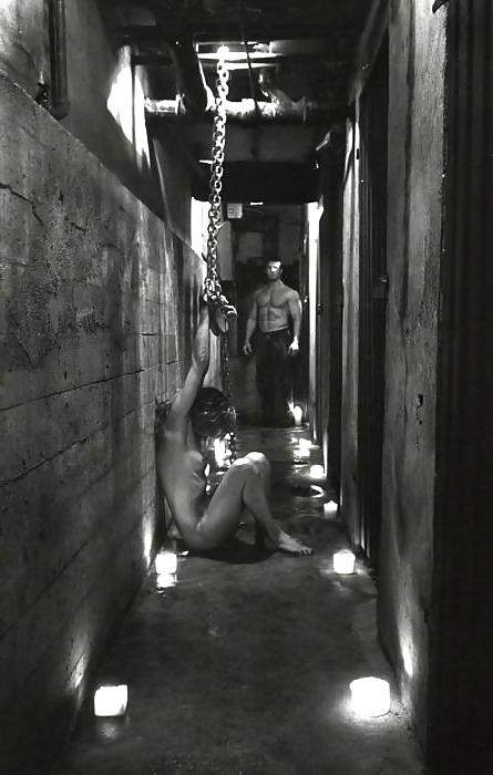 20P Couple B & W Art 01
