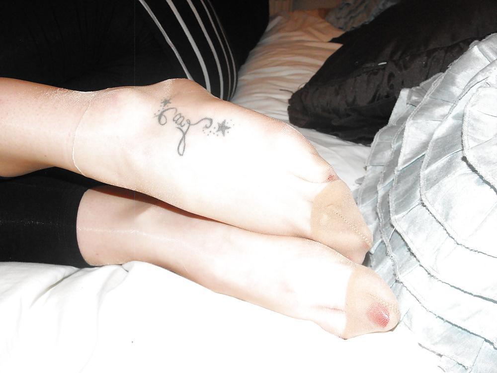 25P Em's nylon legs and feet