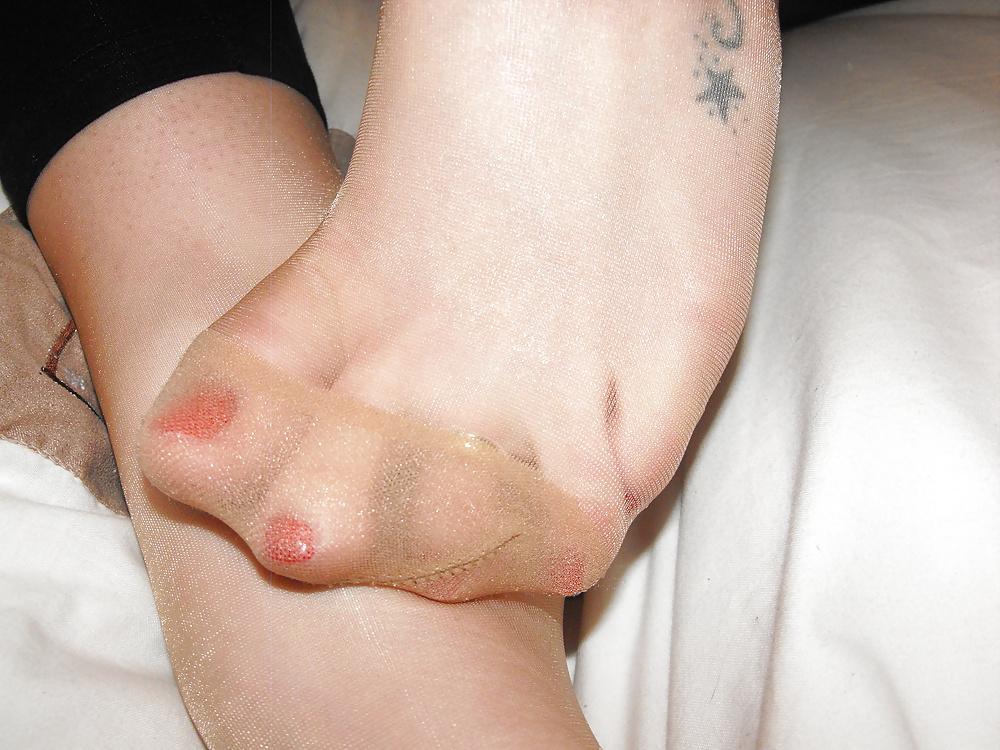 25P Em's nylon legs and feet