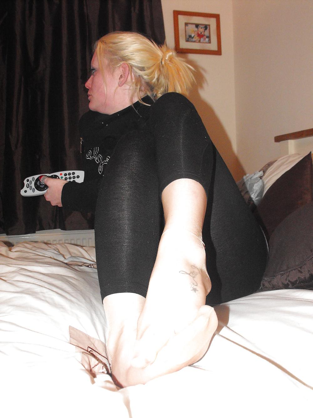 25P Em's nylon legs and feet