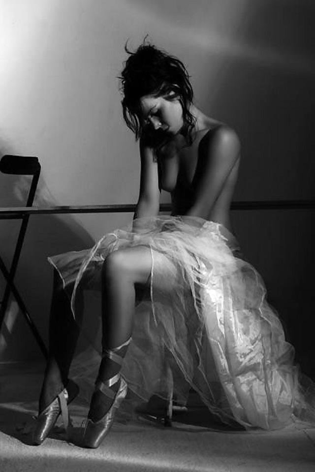 9P Artistic  Sex Photos