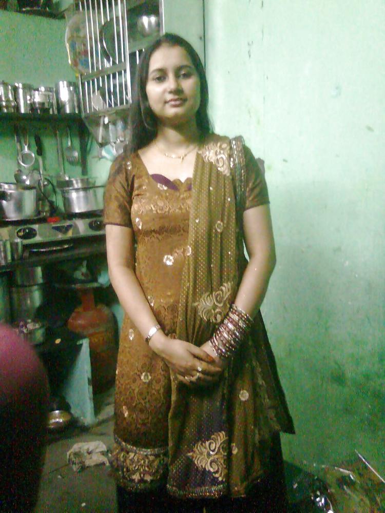 25P Bangla desi Cute girl Need Husband