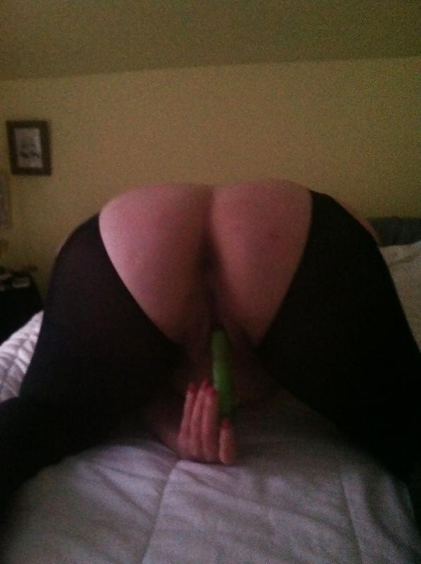 12P My wife's hot, juicy, round FUCKABLE ass