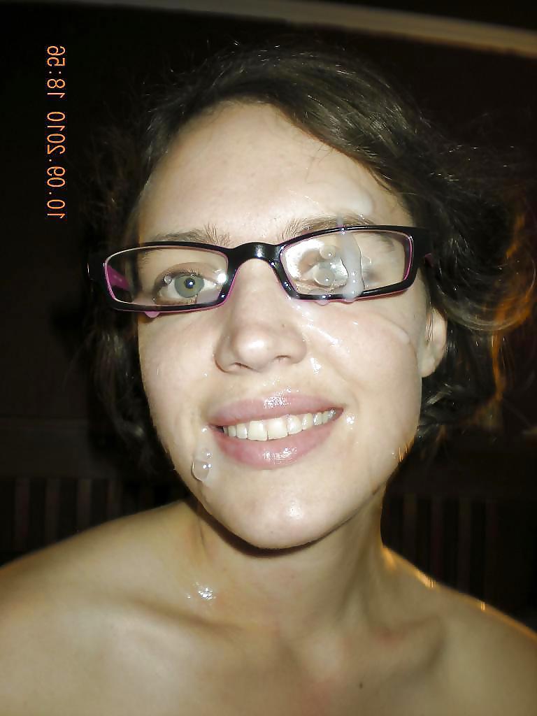 25P Sticky Glasses 01