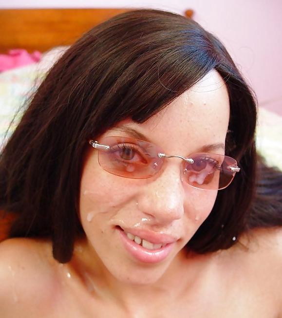 25P Sticky Glasses 01