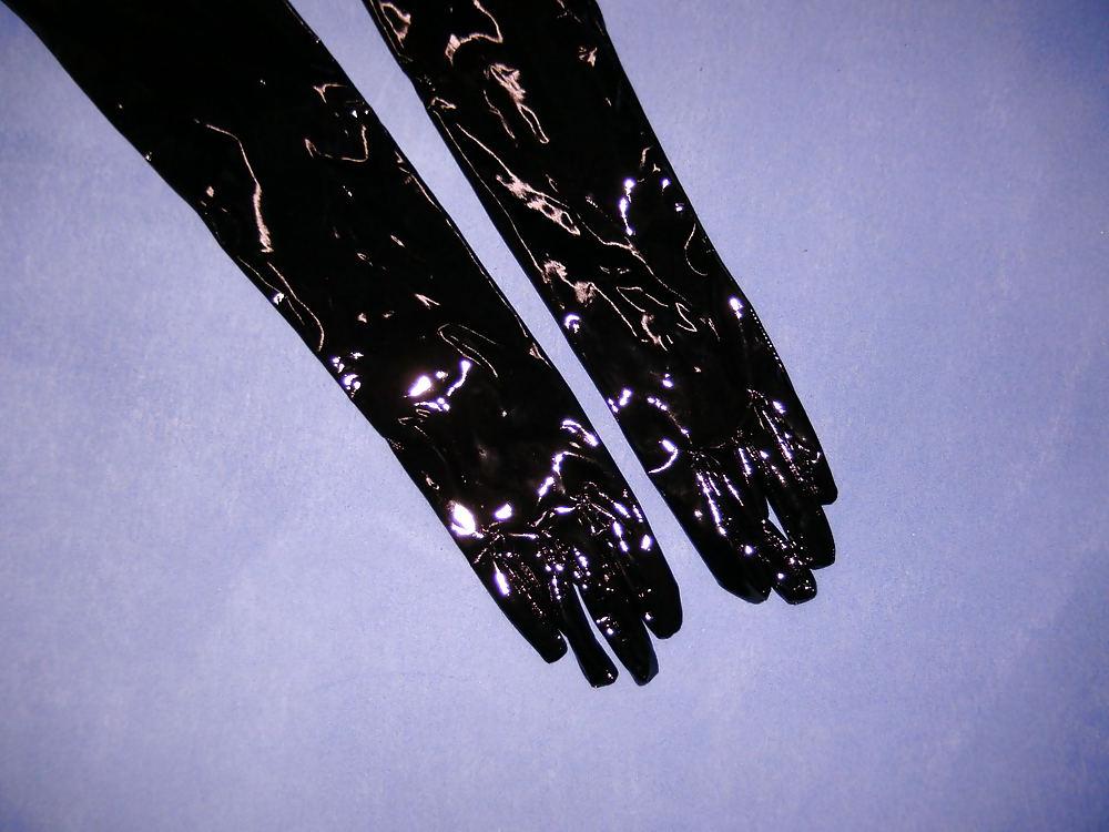 4P Gloves