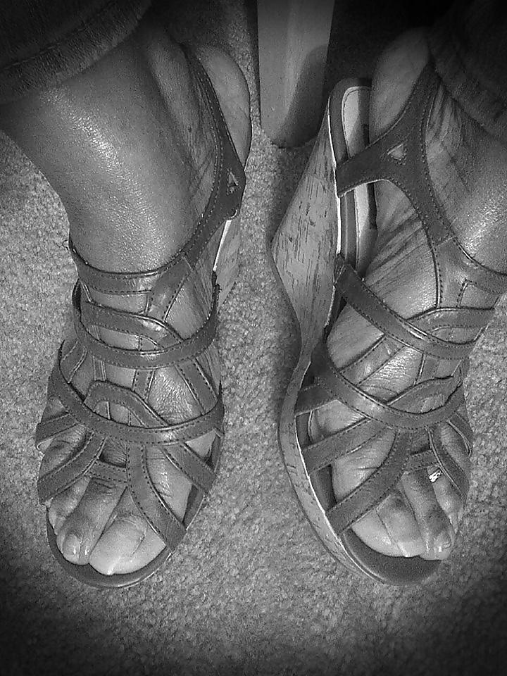 23P Sexy toes