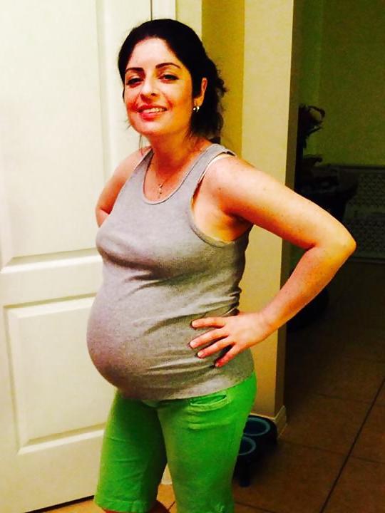 10P Sexy pregnant bitch's 