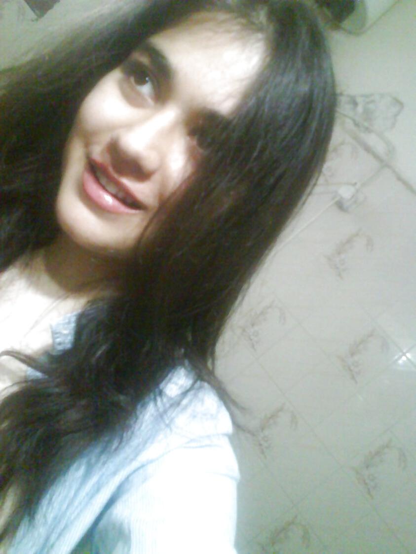 12P Indian Cute Girl